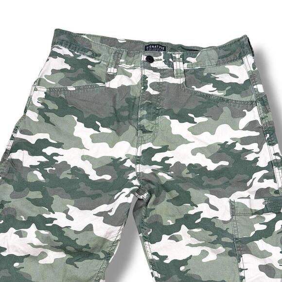 Levi's Signature Women’s Cargo Pants Camouflage Canvas Straight Leg Taper Casual - Picture 7 of 10